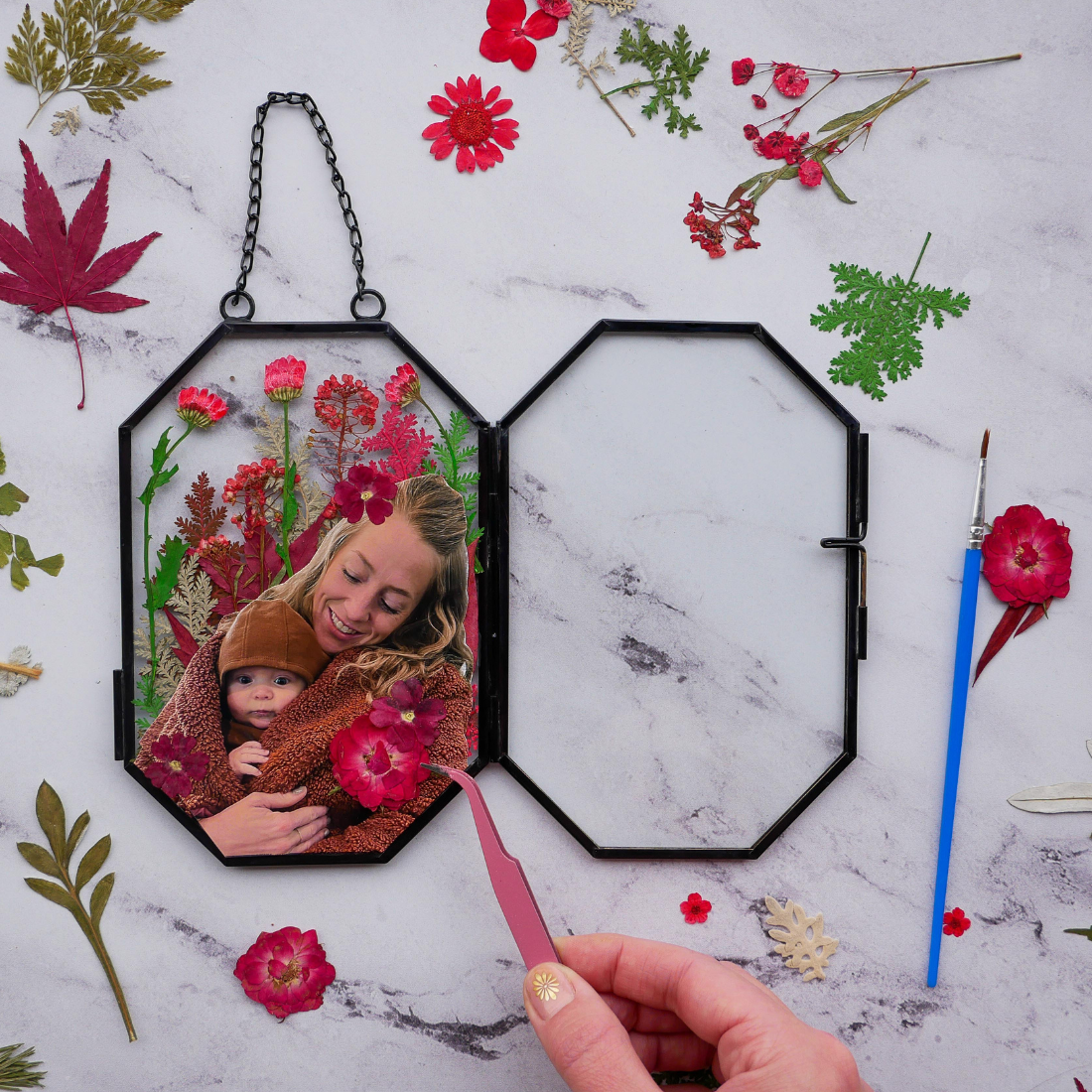Holiday Framed Pressed Flowers Kit